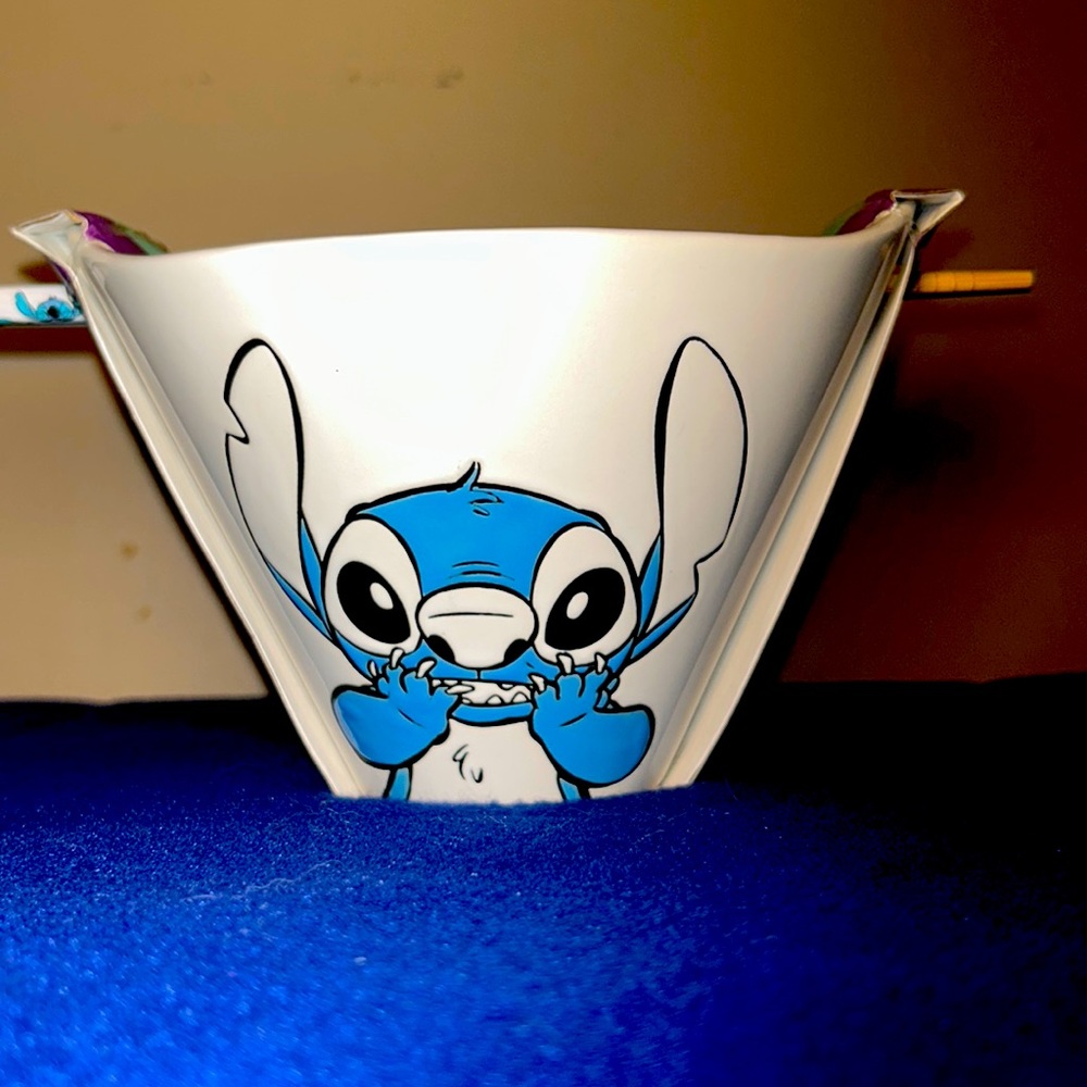Disney’s Stitch ceramic noodle bowl with chopsticks